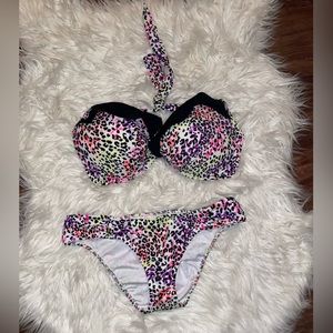 Victoria’s Secret push up bikini